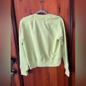 lime neon cropped crew neck , lululemon size 6